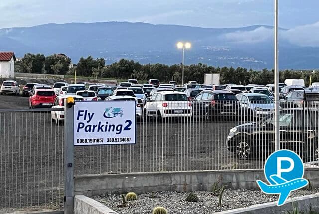 Fly Parking 2 Lamezia - Lamezia Terme CZ, Via Pietro Mennea, 17 1