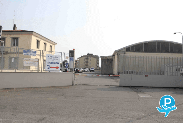 I.V.M. Parking - Seriate (BG), Via Perugino 1/3 (disabled) 1