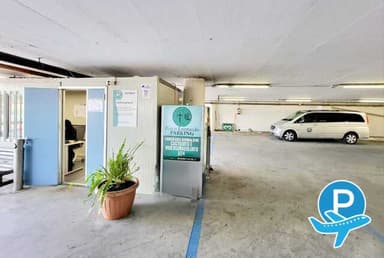 PARK 51 - Fiumicino, Via Giulio Romano 79 3
