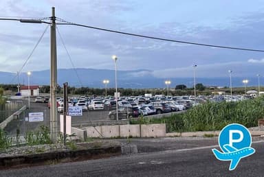 Fly Parking 2 Lamezia - Lamezia Terme CZ, Via Pietro Mennea, 17 3
