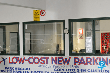 LowCost New Parking - Grassobbio (BG), Via Orio al Serio, 29 (disabled) 2