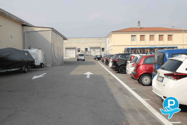 I.V.M. Parking - Seriate (BG), Via Perugino 1/3 (disabled) 2