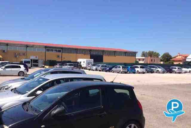 Parking Way Fiumicino - Fiumicino (RM), Via Falzarego 91-93 4
