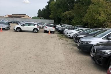 Holiday's Park (disabled) 3