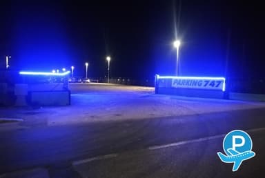 Parking 747 - Fiumicino, Via Geminiano Montanari, 247 (disabled) 5